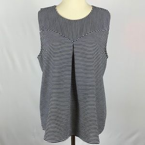 Monteau Sleeveless Blouse with Center Pleat and Keyhole in Back - Size XL